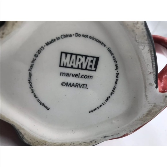 Marvel Venom Ceramic Mug Black Red - Picture 6 of 8